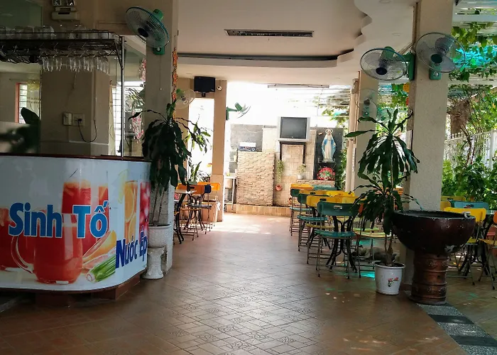 Khách sạn Saigon Pt 2*